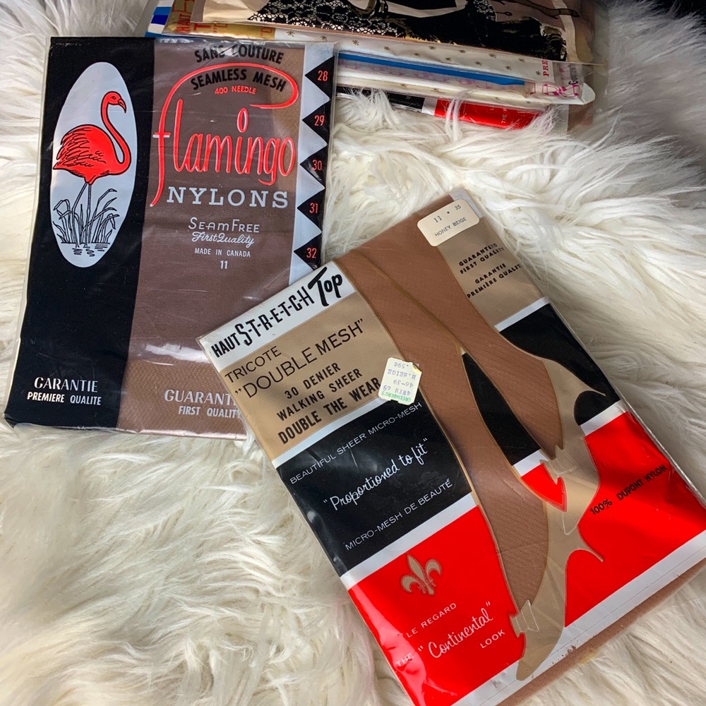 Lot - Authentic vintage ladies stockings, assorted brands, beige, one size